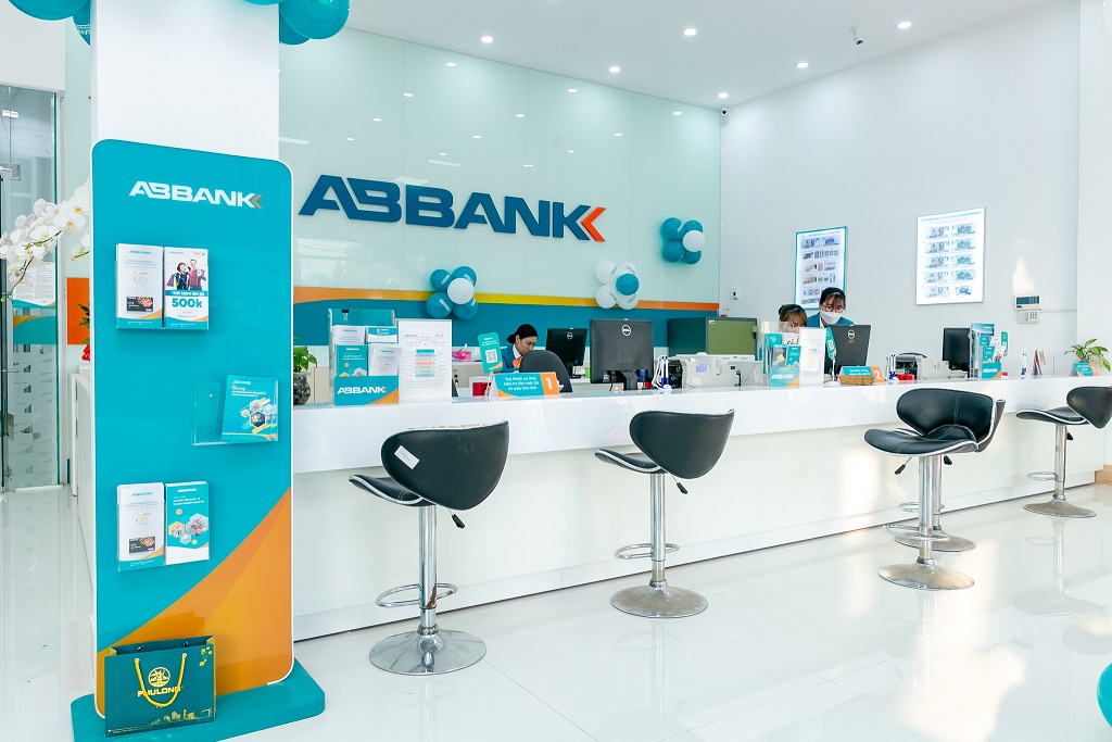 ABBank Lợi nhuận năm 2023 bốc hơi 66%, nợ xấu tăng 20,8%