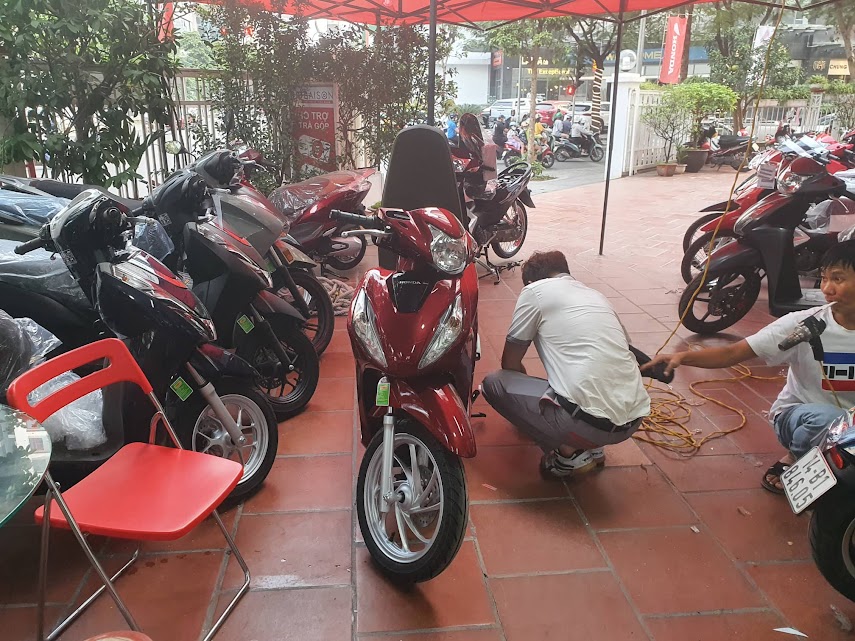 Thị trường xe máy ảm đạm cận Tết