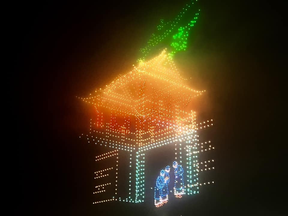 Cấm xe nhiều tuyến đường khi tổ chức lễ hội ánh sáng, bắn pháo hoa ở hồ Tây