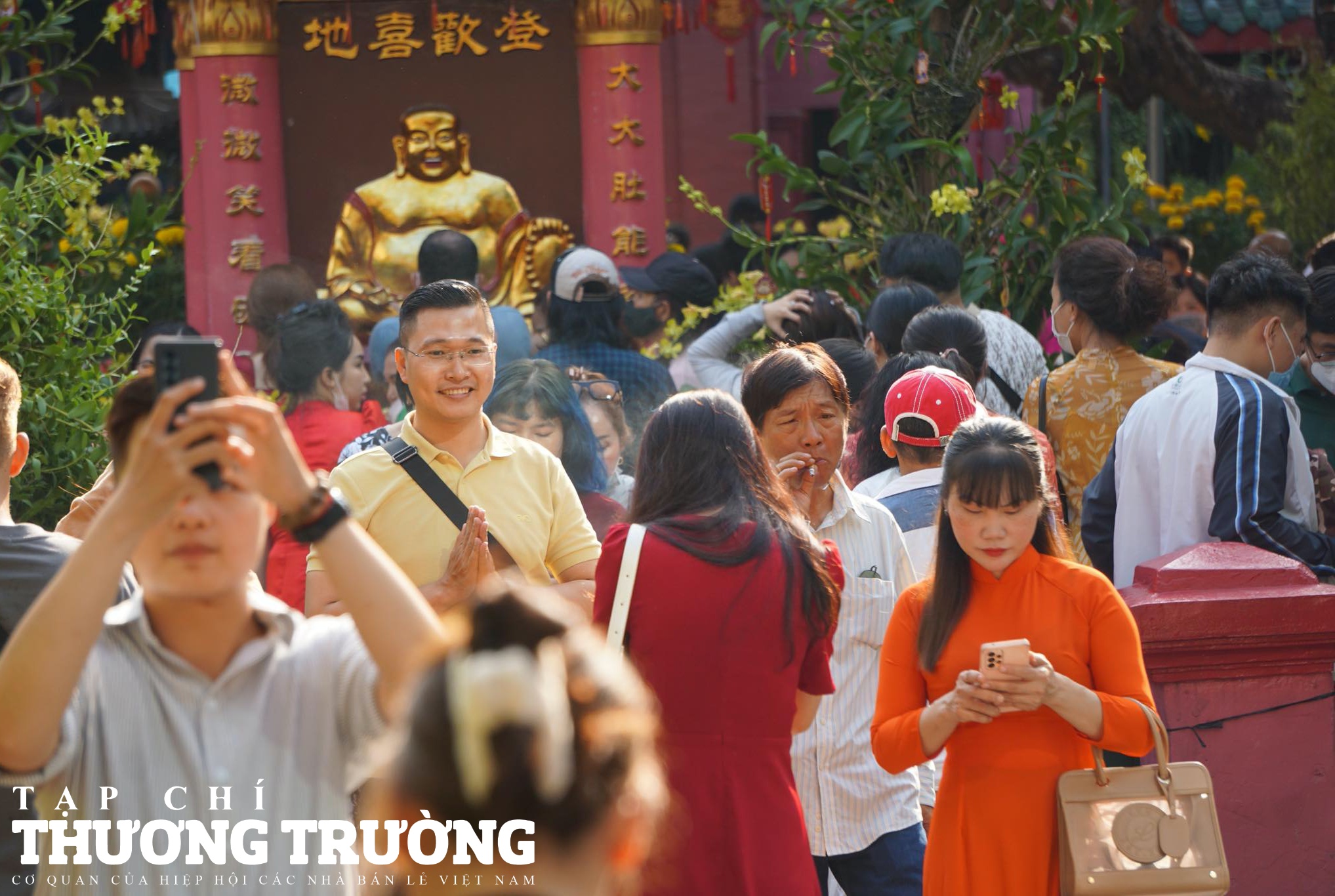 Người dân Sài Gòn nô nức lễ chùa ngày đầu năm