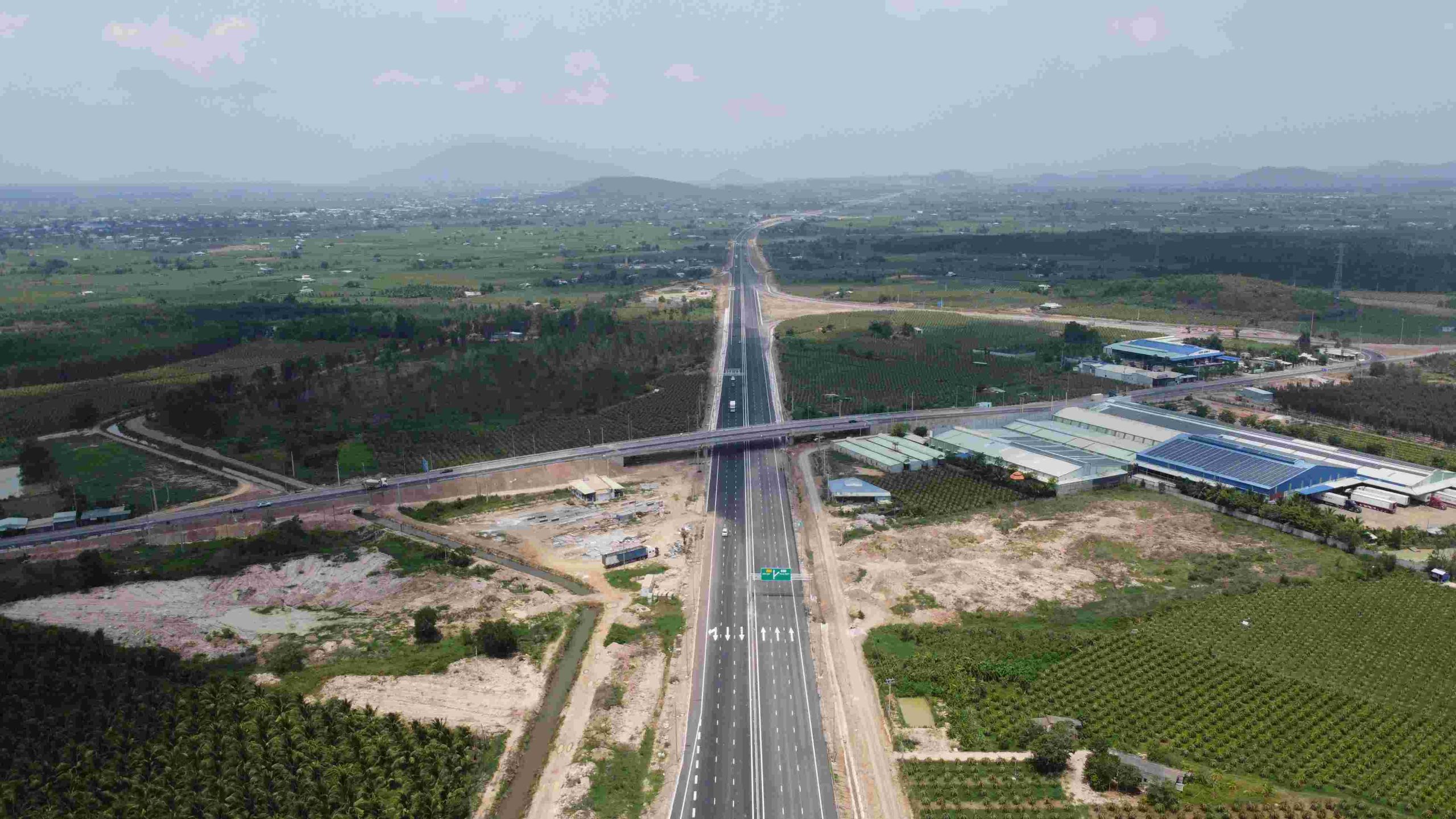 Thủ tướng đôn đốc tập trung thực hiện các nhiệm vụ trọng tâm ngay sau kỳ nghỉ Tết Nguyên đán