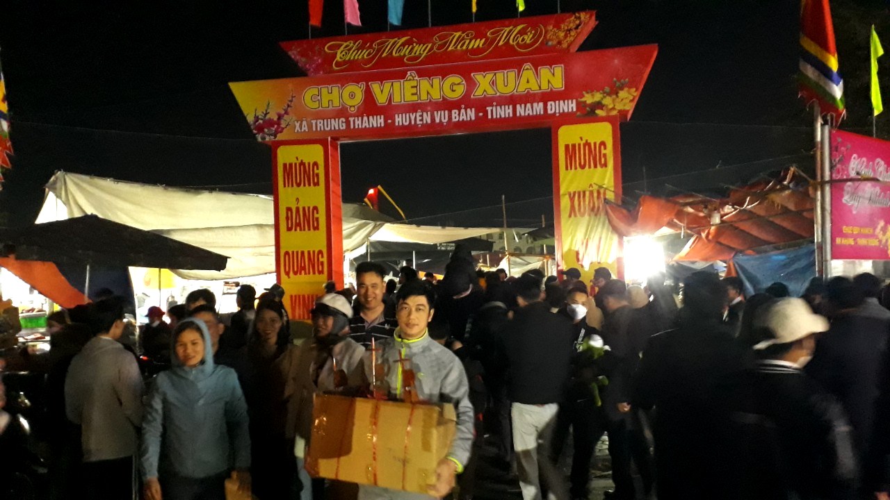 Chợ Viềng Xuân Phiên chợ có một không hai trong cả nước