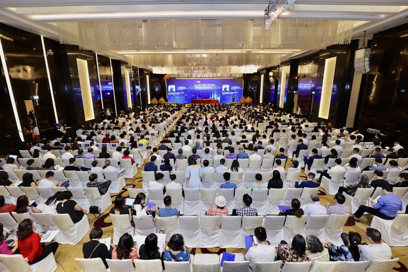 Đã có 10 ngân hàng chốt thời điểm tổ chức ĐHĐCĐ năm 2024