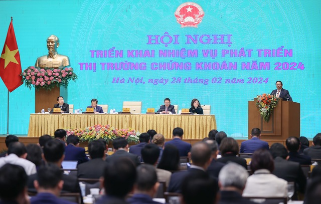 Quyết tâm nâng hạng TTCK Việt Nam từ cận biên lên mới nổi trong năm 2025