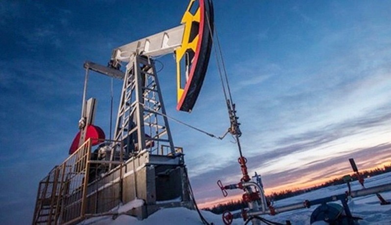 Giá xăng dầu hôm nay 33 Dầu Brent leo dốc khoảng 2,4%, dầu WTI tăng hơn 4,5%