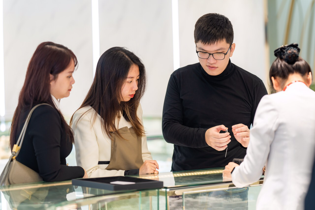 Đừng bỏ lỡ món quà mang hạnh phúc cho những người phụ nữ quanh bạn