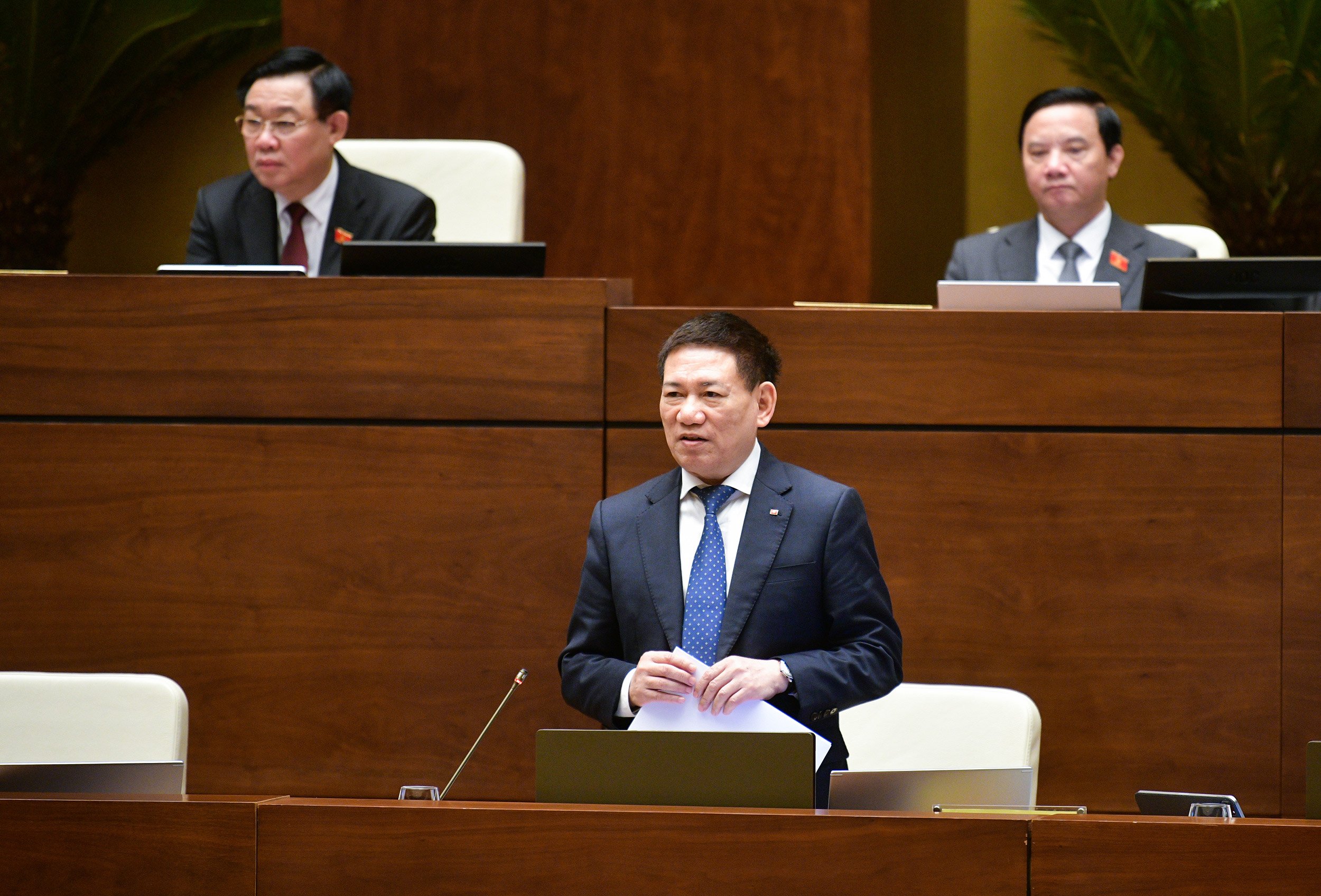 Bộ trưởng Tài chính Luật nghiêm cấm tư vấn sai, chèo kéo mua bảo hiểm nhân thọ