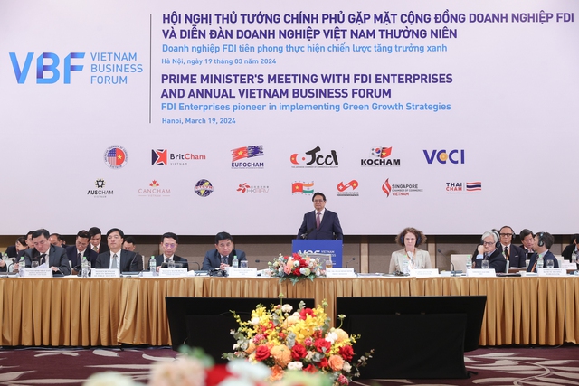 Thủ tướng kêu gọi doanh nghiệp FDI 3 tiên phong, 3 đẩy mạnh Việt Nam cam kết 3 bảo đảm, 3 đột phá, 3 tăng cường