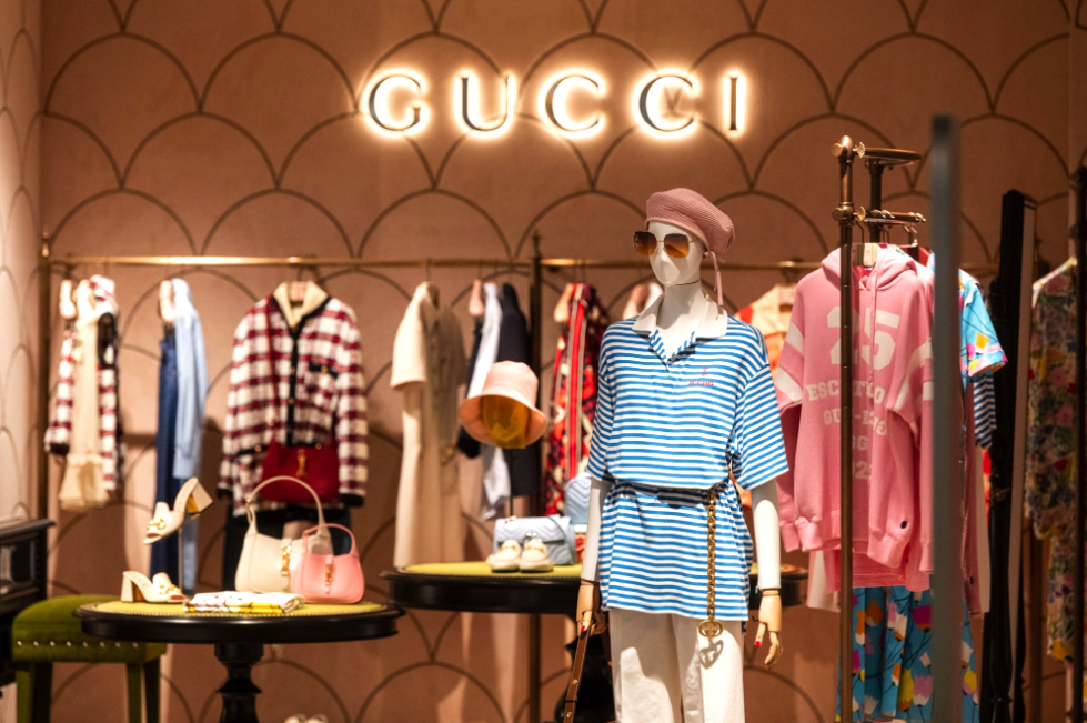 Doanh thu của Gucci có thể giảm 10% trong quý I2024