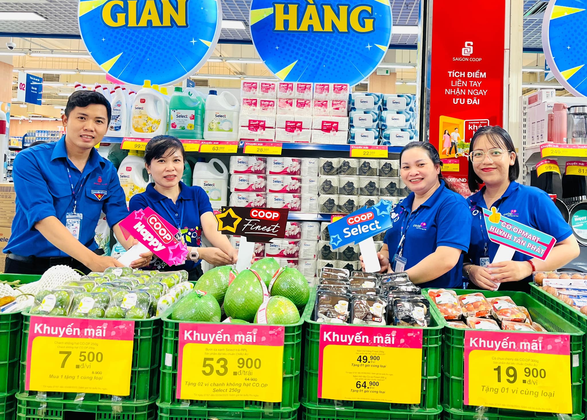 Hàng nhãn riêng Co.op “xanh” thu hút khách hàng