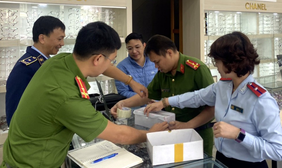 Lâm Đồng Phát hiện và xử phạt 15 cơ sở hành nghề y dược vi phạm trong hoạt động khám chữa bệnh