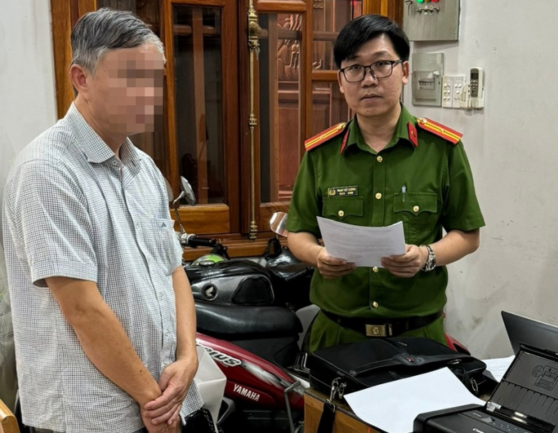 Vi phạm trong đấu thầu nguyên Phó Tổng giám đốc, Giám đốc Công ty dược phẩm Vimedimex bị khởi tố và bắt tạm giam