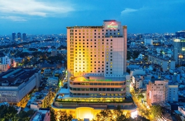 Hai doanh nghiệp của bà Trương Mỹ Lan bị xử phạt về trái phiếu