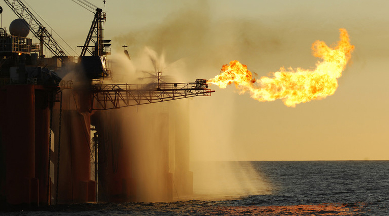 Giá dầu đạt mức cao nhất kể từ năm 2022