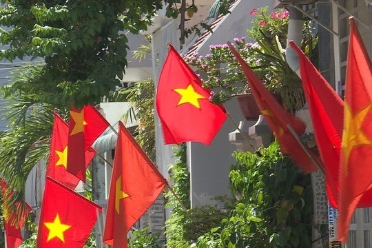 Người lao động sẽ được nghỉ 5 ngày dịp lễ 304-15