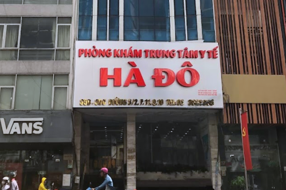 Một bác sỹ tại Trung tâm Y tế Hà Đô bị xử phạt và tước chứng chỉ hành nghề do “vẽ bệnh, moi tiền” của bệnh nhân