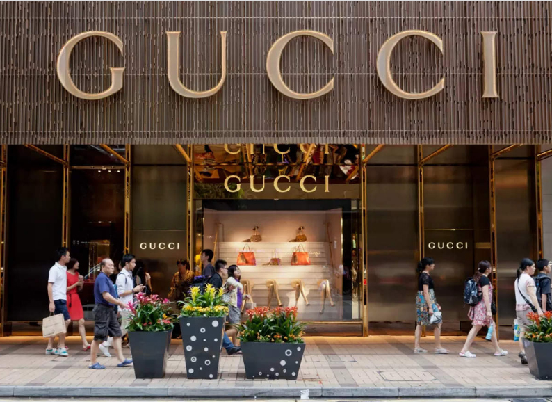 Lợi nhuận của chủ sở hữu Gucci có thể giảm 40-45% trong nửa đầu năm