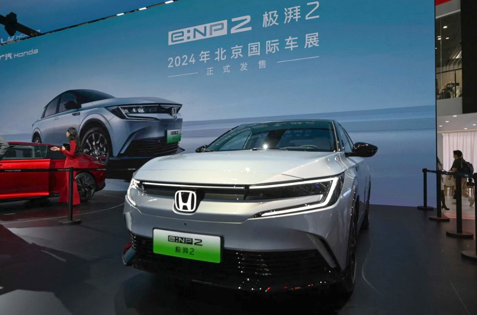 Cuộc đua giành lại vị thế của các ‘ông lớn’ xe hơi toàn cầu