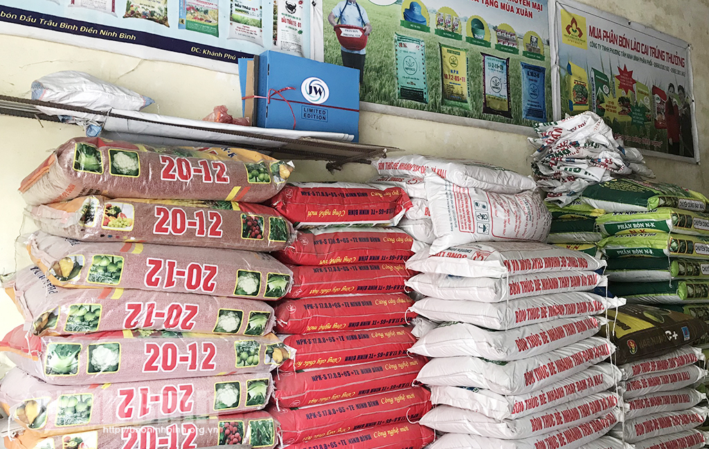 Giá phân bón hôm nay 284 Giảm mạnh từ 20.000 đồngbao đến 80.000 đồngbao