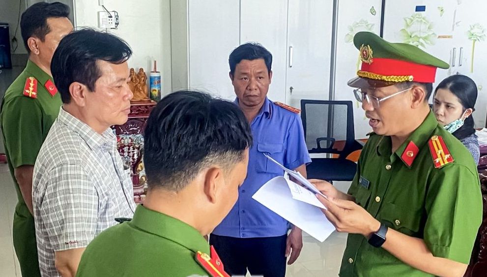 Khởi tố giám đốc 2 doanh nghiệp tội mua bán hóa đơn trái phép