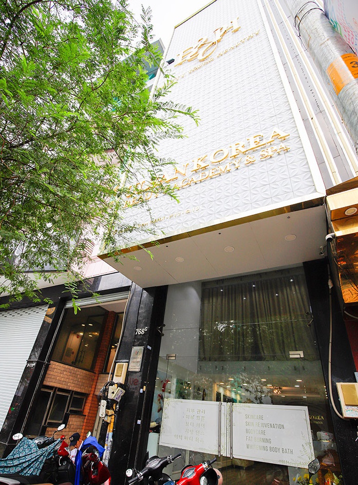 Ulsan Korea Beauty Academy  Spa ngang nhiên hoạt động không phép giữa trung tâm TPHCM