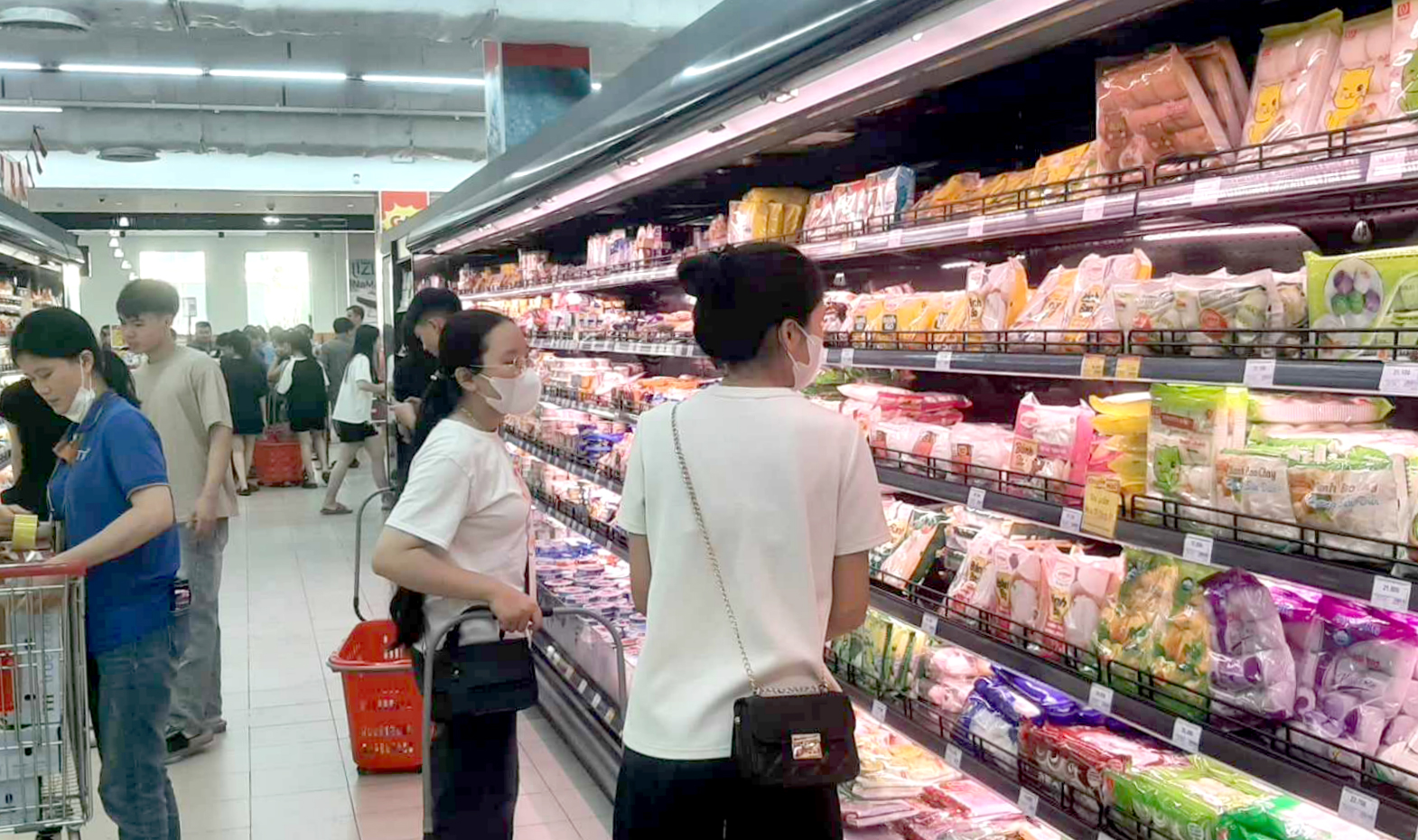 Thế giới bất ổn ảnh hưởng đến sở thích của người tiêu dùng Việt Nam