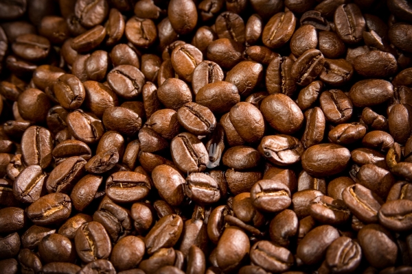 Thị trường hàng hóa 225 Sắc xanh đỏ đan xen trên bảng giá