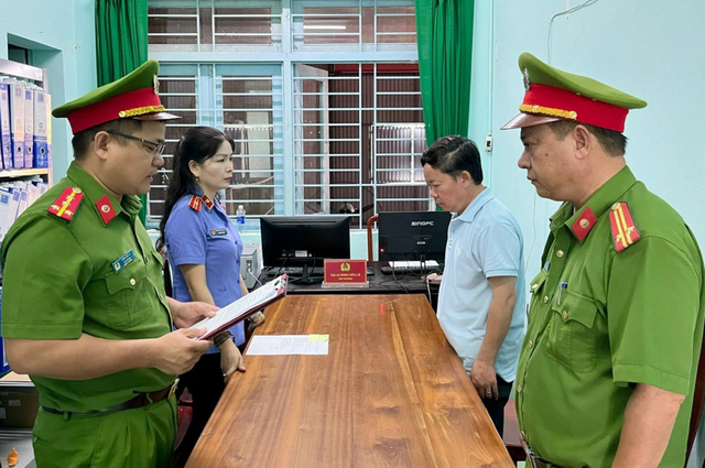 Quảng Nam Điều tra làm rõ hành vi hủy hoại rừng khi thi công đấu nối Nhà máy thủy điện Tr’hy