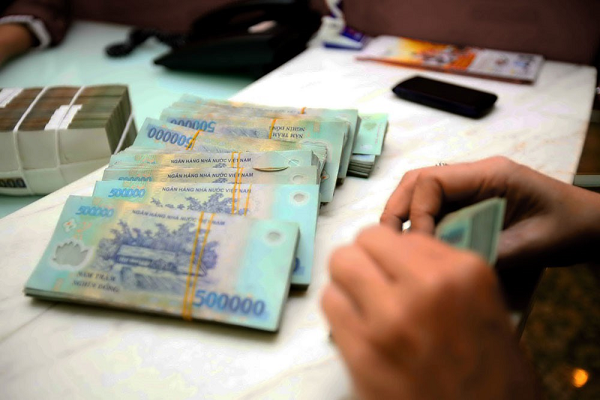 Dự kiến tiếp tục giảm tới 50% nhiều khoản thu phí, lệ phí trong lĩnh vực y tế, chứng khoán,...