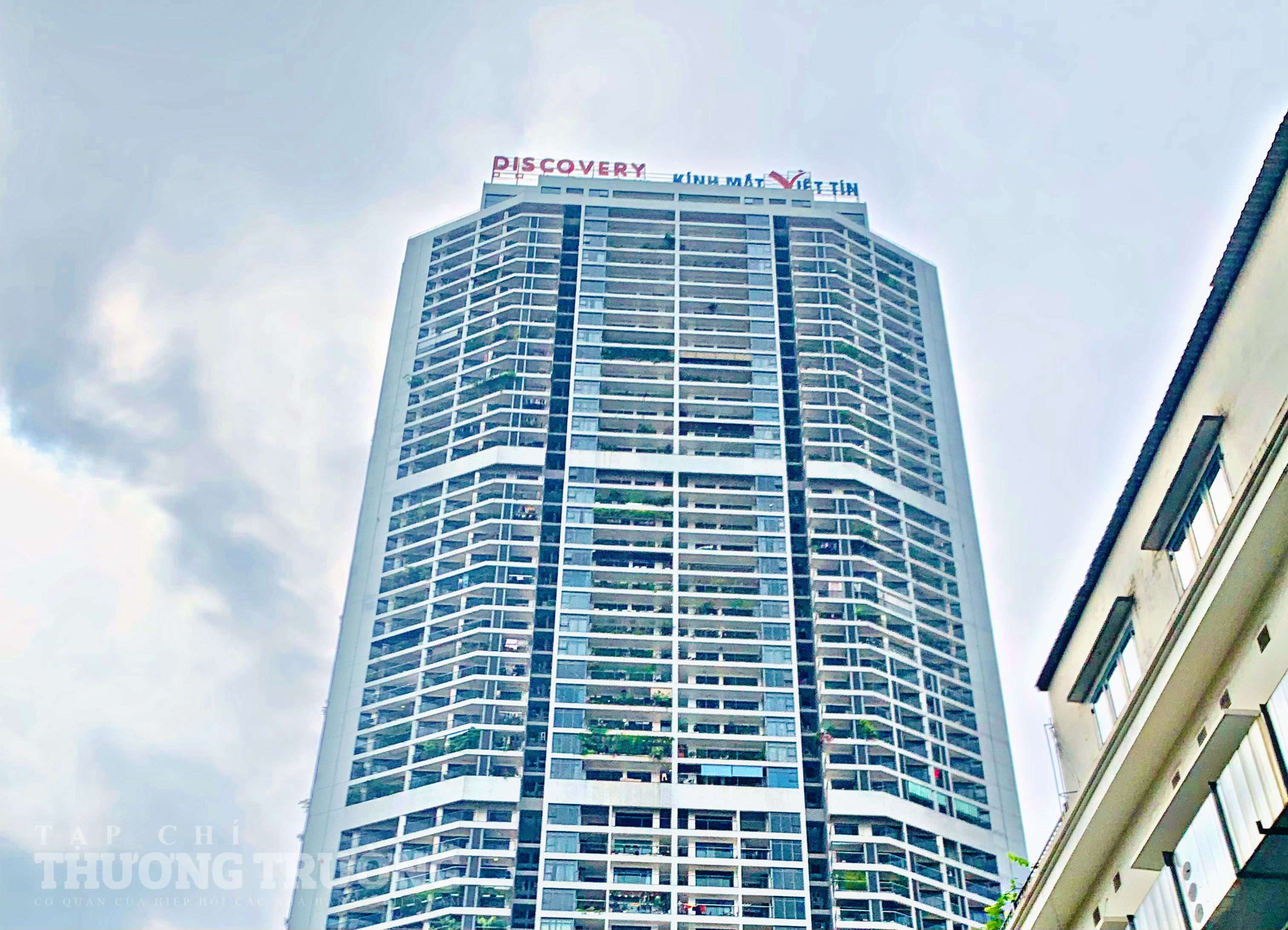 Từ vụ cháy nhà trọ ở Trung Kính, lộ diện nhiều chung cư cao cấp ở Hà Nội bị đình chỉ