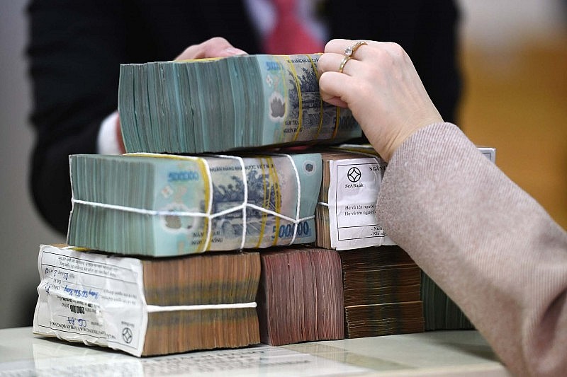 Tiền gửi dân cư vào hệ thống ngân hàng đã tăng trở lại