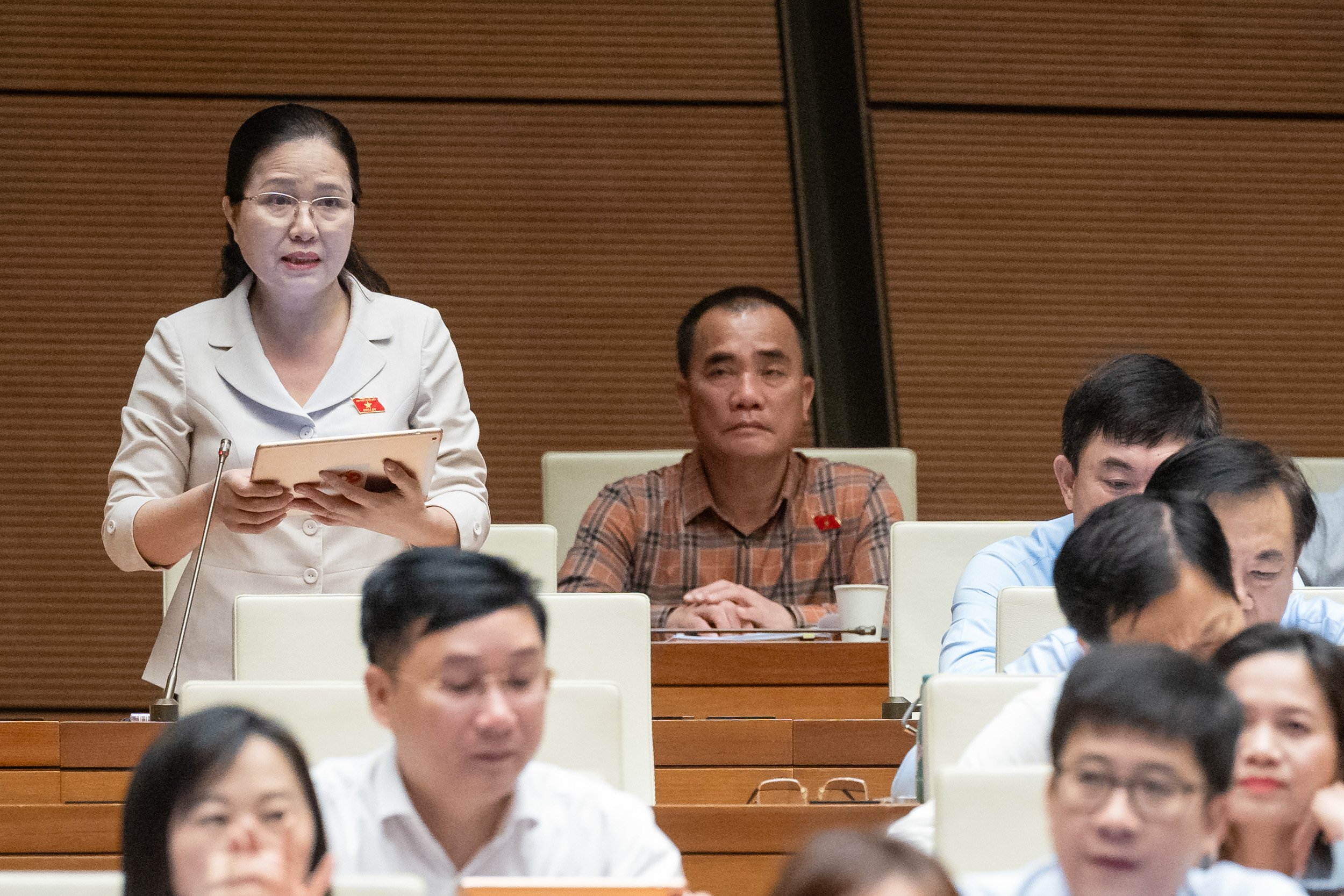 ĐBQH chỉ ra những hạn chế cần khắc phục khi quyết toán ngân sách năm 2022