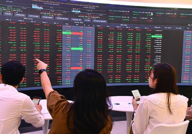 Điểm nghẽn trong quá trình nâng hạng thị trường chứng khoán Việt Nam 