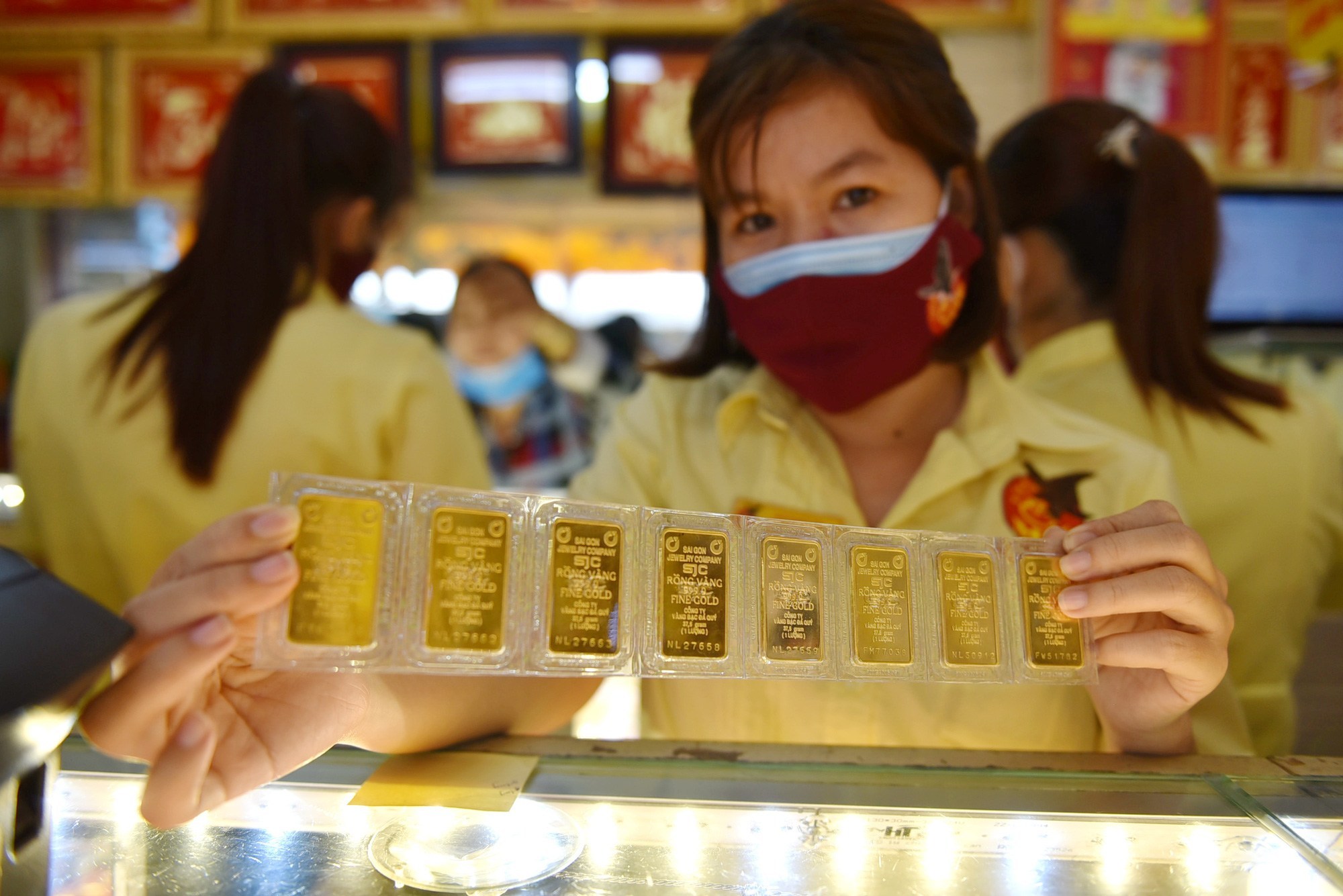 Doanh nghiệp vàng lên tiếng sau 3 tuần bán vàng qua ngân hàng