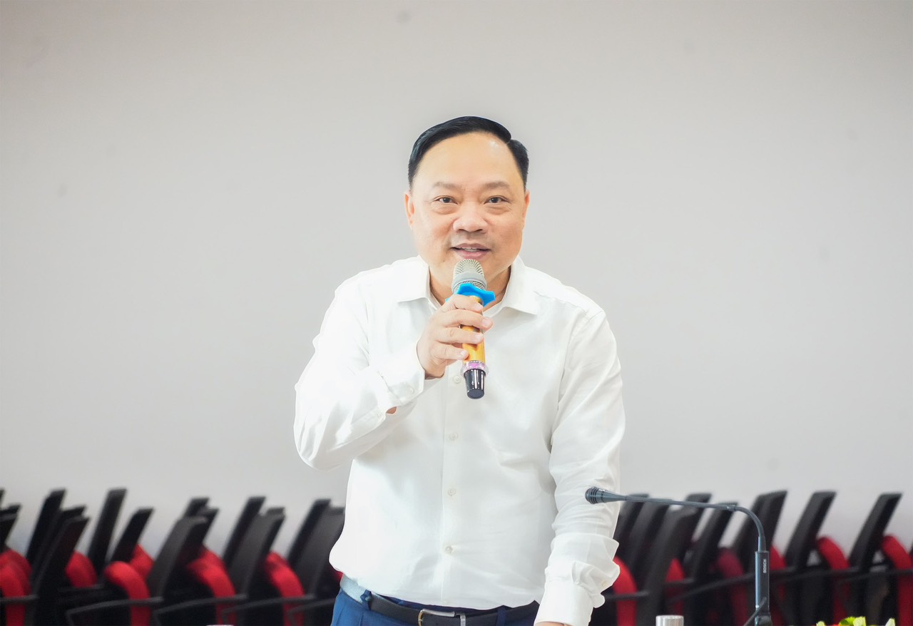 Từ tháng 012025, chưa có sinh trắc học khách hàng phải giao dịch tại quầy 