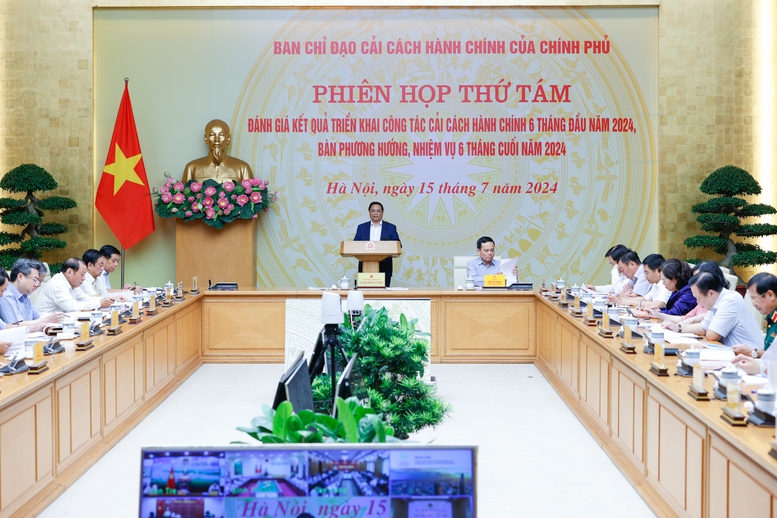 Thủ tướng Cải cách hành chính theo tinh thần “5 đẩy mạnh”