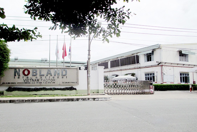 Nobland Việt Nam bị phạt vì trừ lương công nhân sai quy định