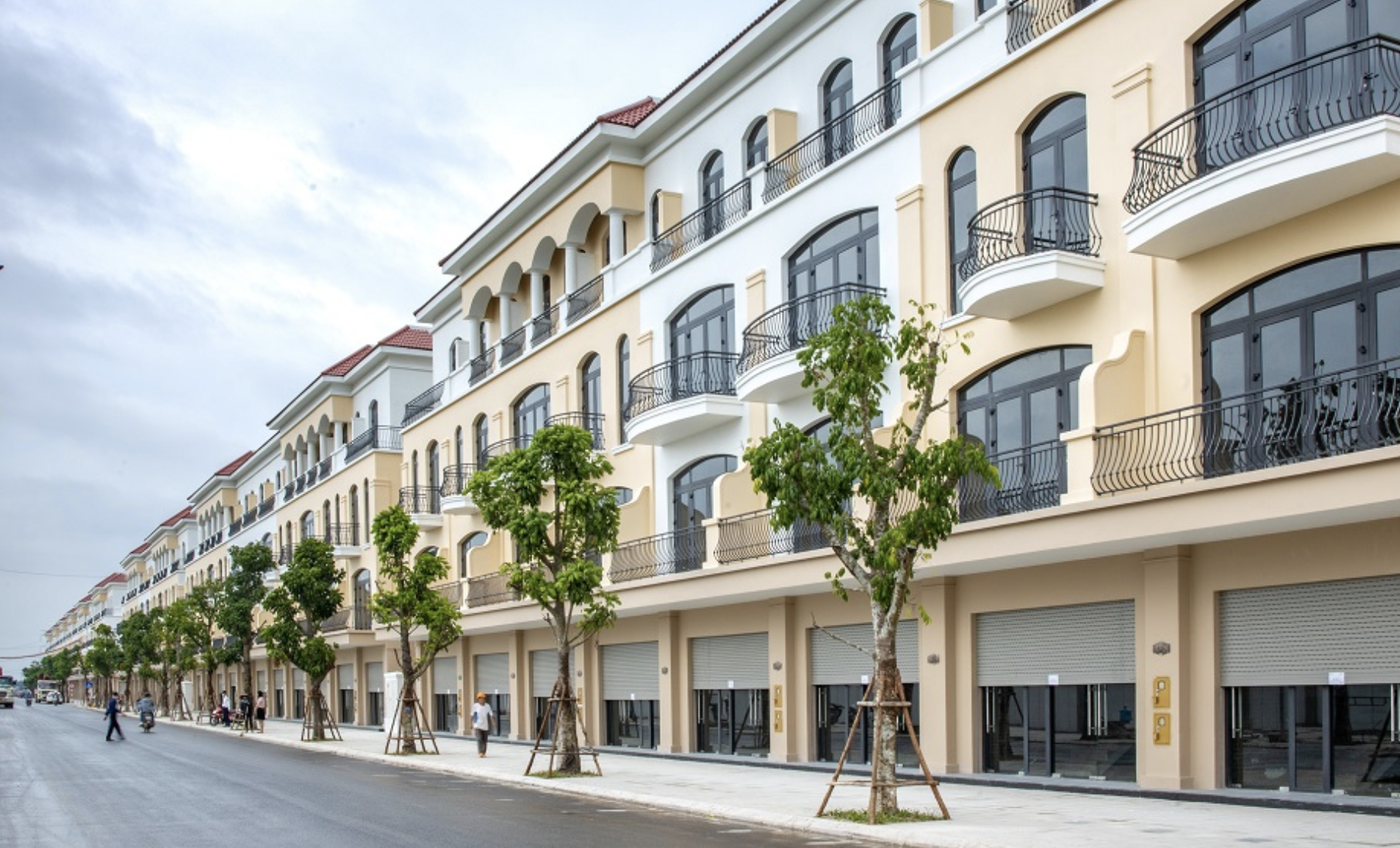 TPHCM Nguồn cung biệt thự, nhà liền thổ tiếp tục giảm mạnh trong quý II2024