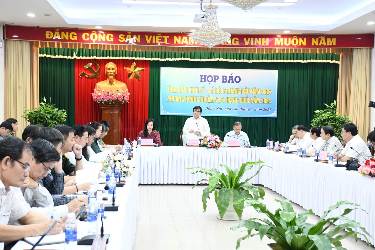 Đồng Nai Tổng mức bán lẻ hàng hóa tăng mạnh trong 6 tháng đầu năm 2024