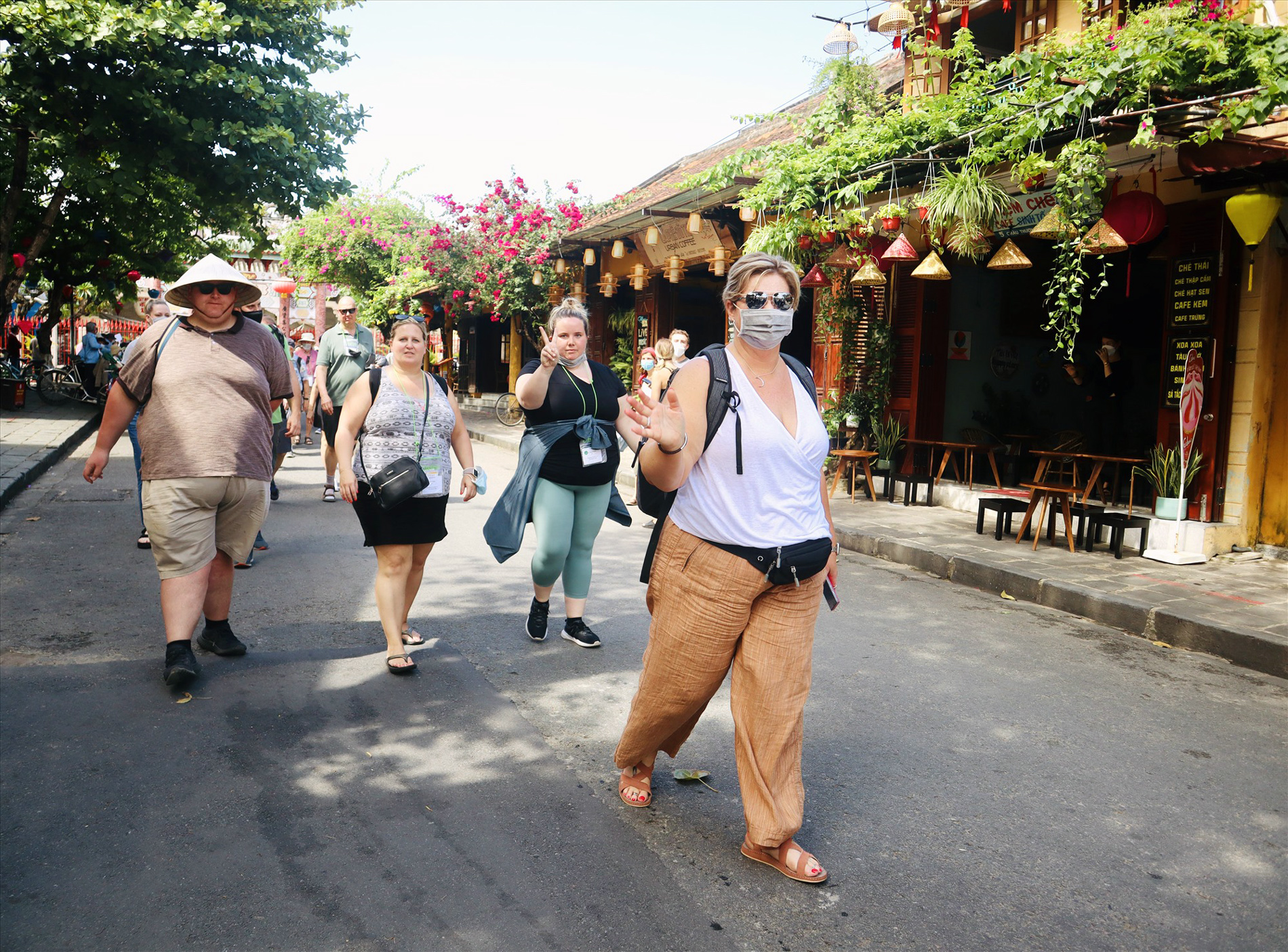 Việt Nam đón gần 10 triệu khách du lịch trong 7 tháng