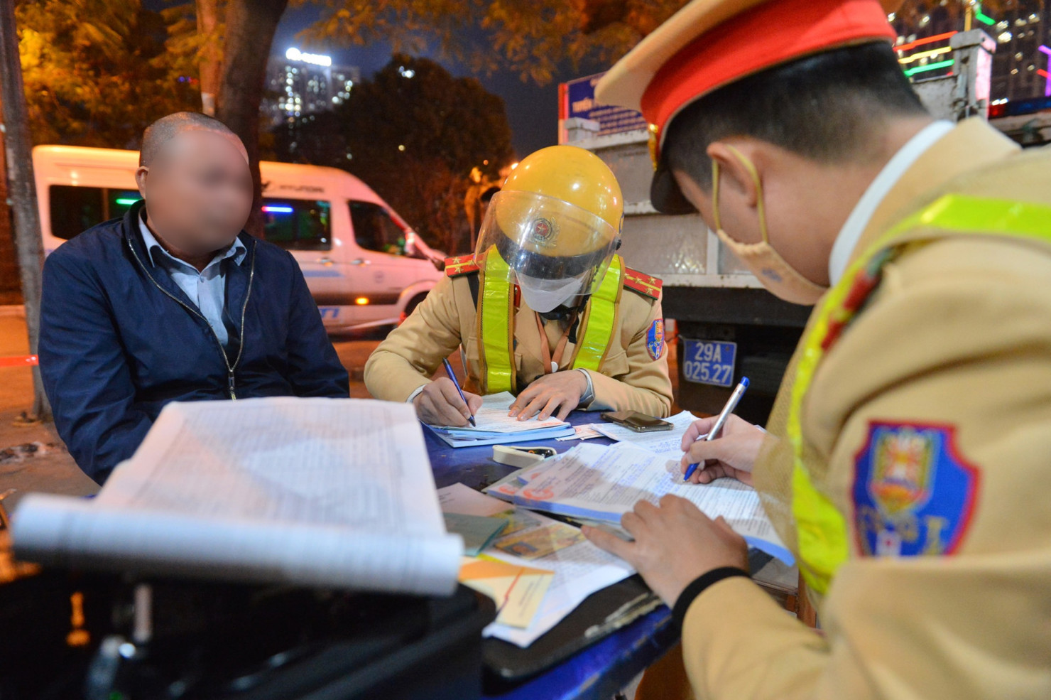 Bộ Công an đề xuất giảm mức xử phạt hành vi vi phạm nồng độ cồn