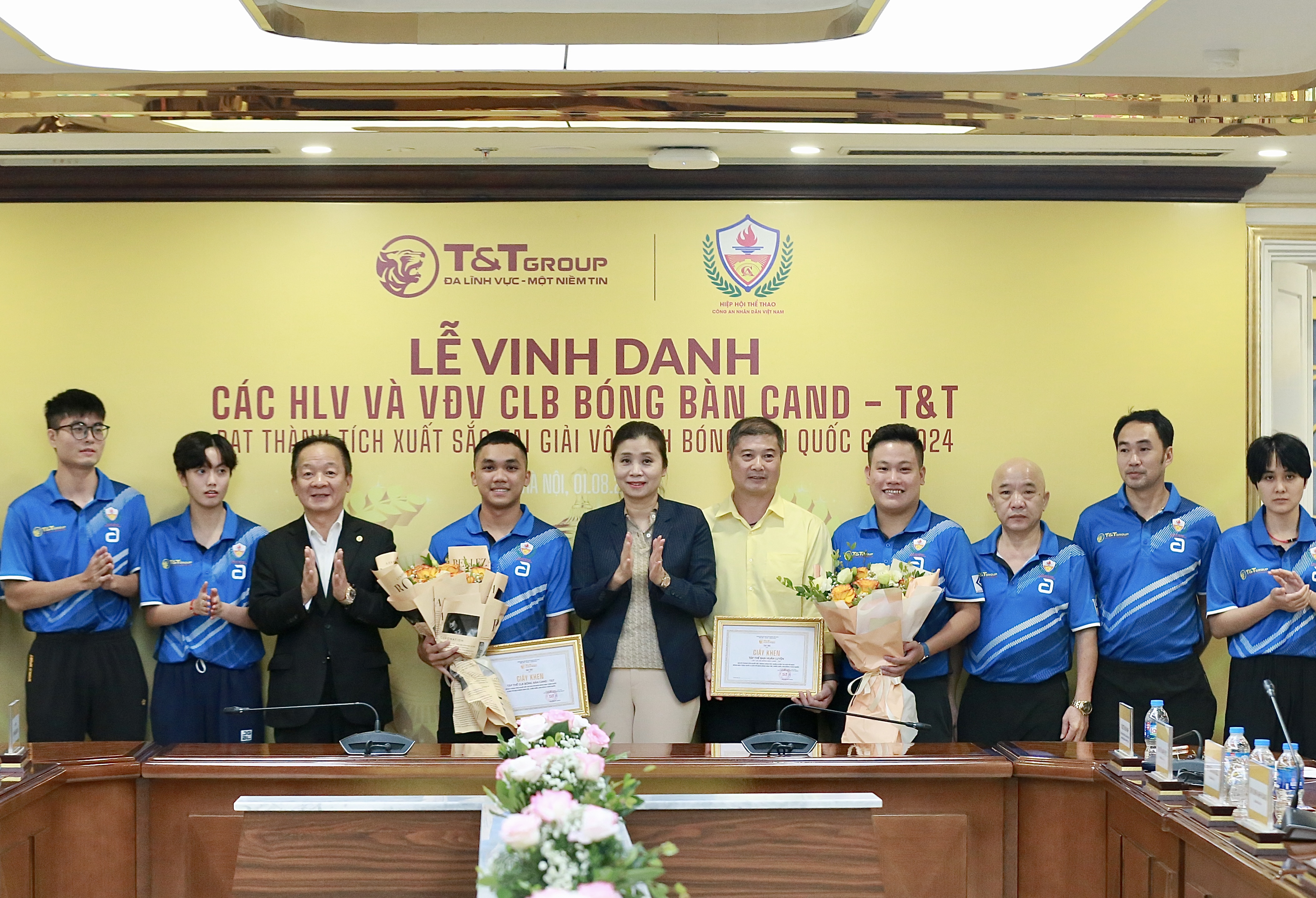 CLB Bóng bàn CAND – TT nhận thưởng kỷ lục sau thành tích xuất sắc ở các giải quốc gia