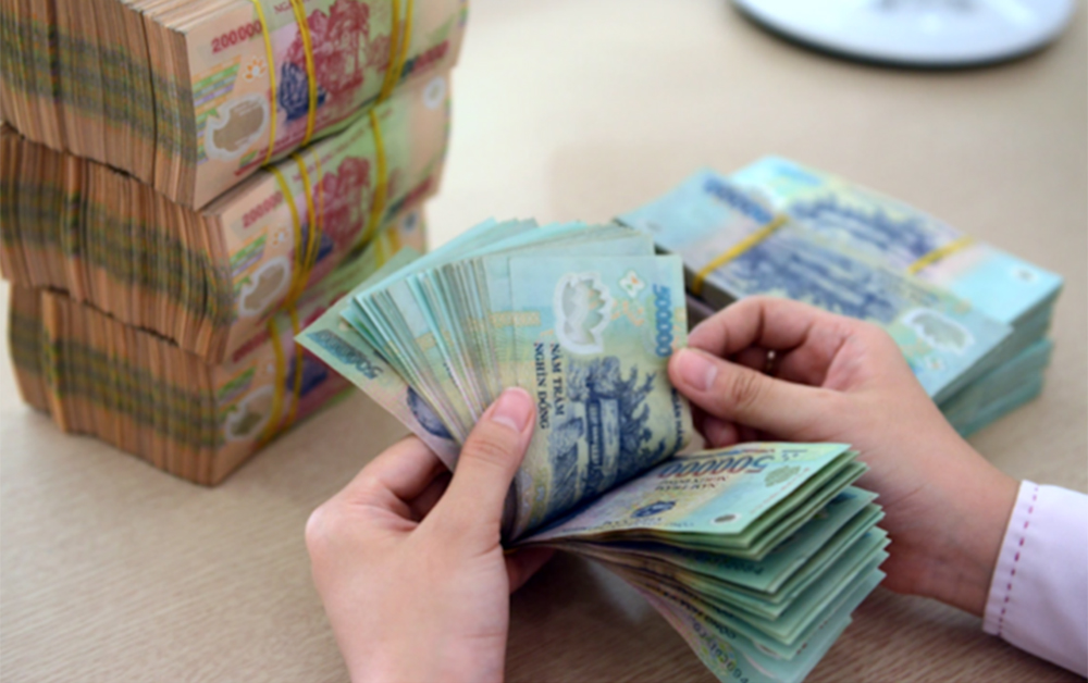 Hàng loạt ngân hàng tăng lãi suất tiết kiệm ngay đầu tháng 8