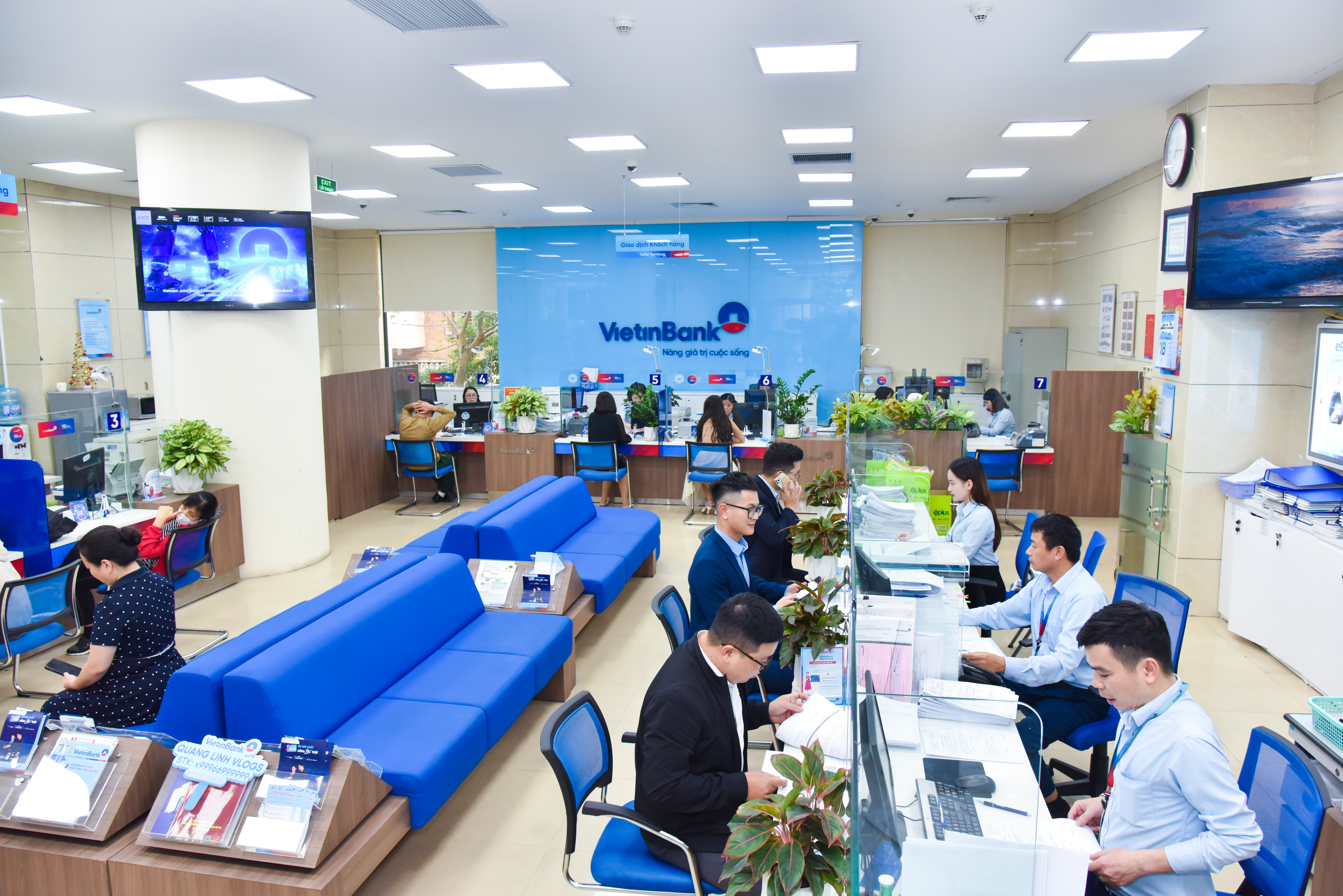 CTG 15 năm phát triển cùng thị trường chứng khoán Việt Nam