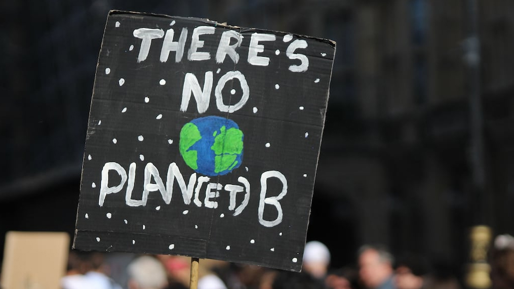 Thế giới ngày càng nóng, các cam kết về kinh doanh bền vững đang đi lùi