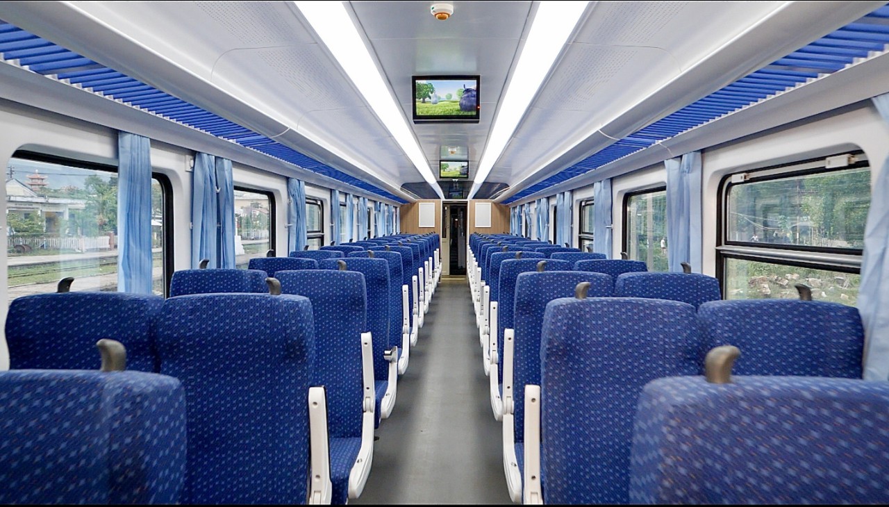 Chạy thử nghiệm tàu hạng sang tuyến Sài Gòn - Nha Trang