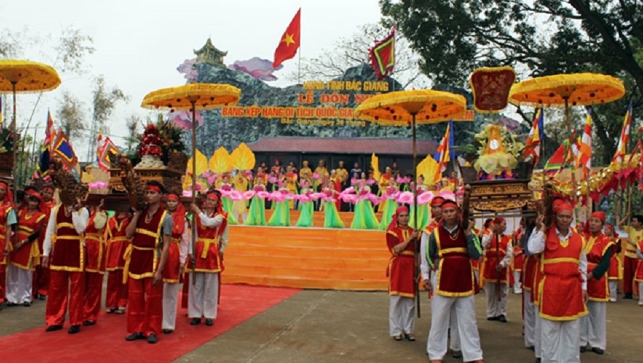 Lễ hội đền Tiên La là Di sản văn hóa phi vật thể Quốc gia