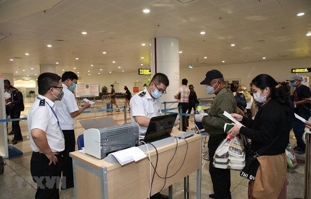 Bình Dương Tạm hoãn xuất cảnh nhiều giám đốc doanh nghiệp do nợ thuế