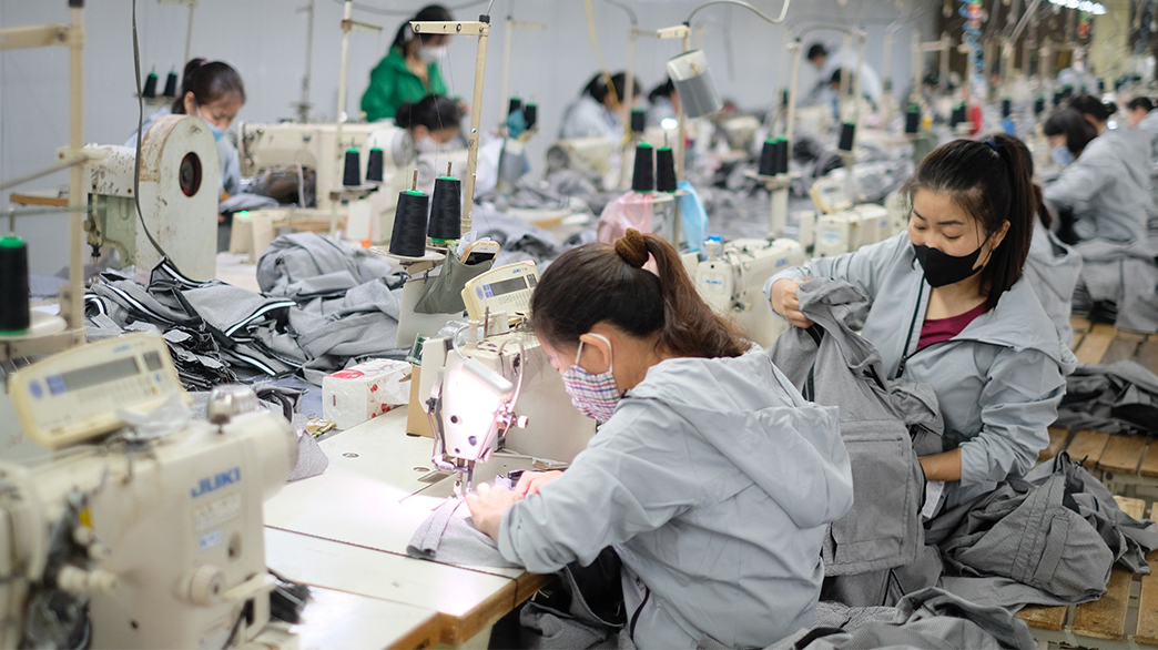 Vi phạm công bố thông tin, May Thanh Trì bị phạt 115 triệu đồng