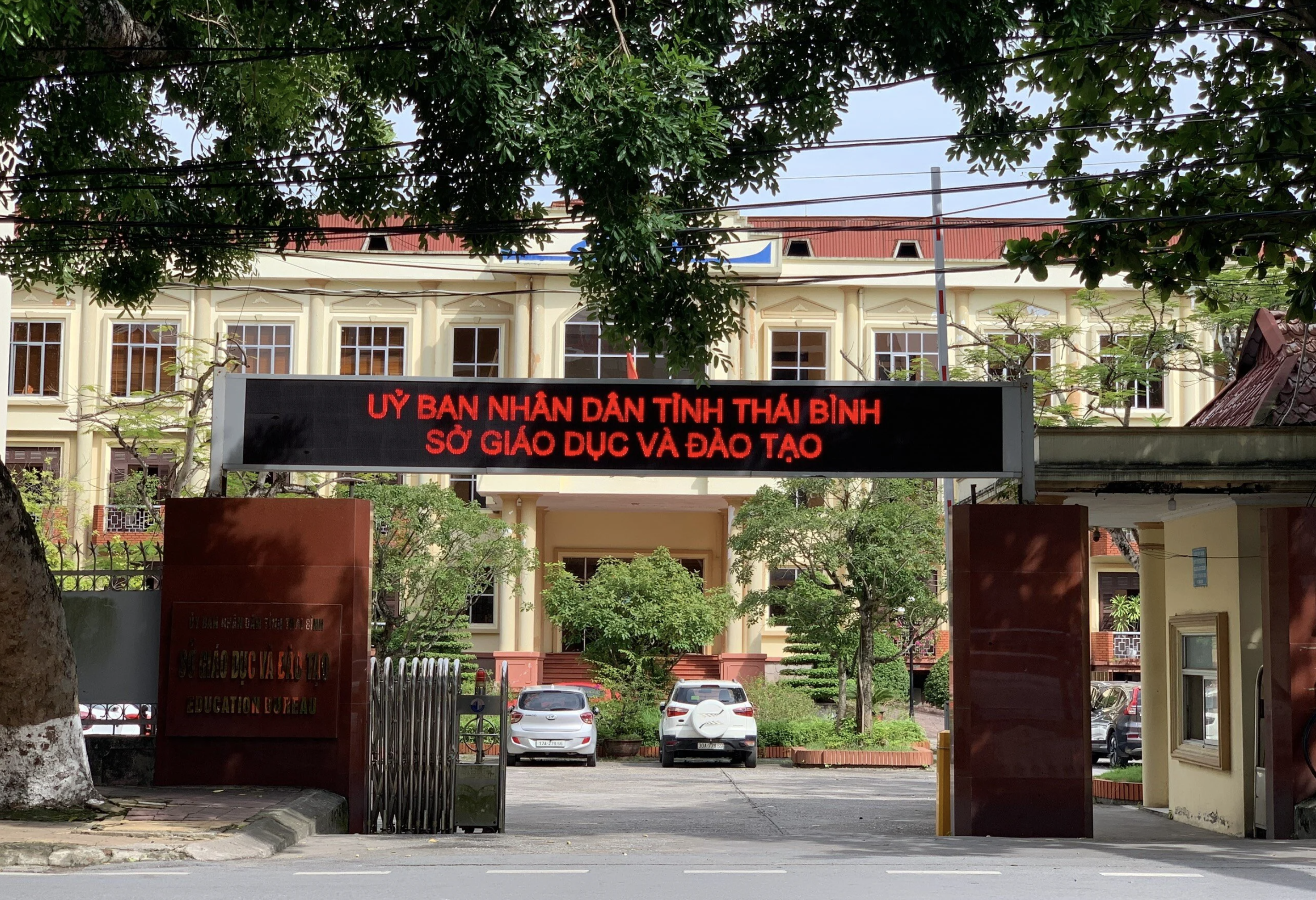 Bất thường điểm thi ở Thái Bình Giám đốc sở GDĐT tiếp tục bị đình chỉ công tác 